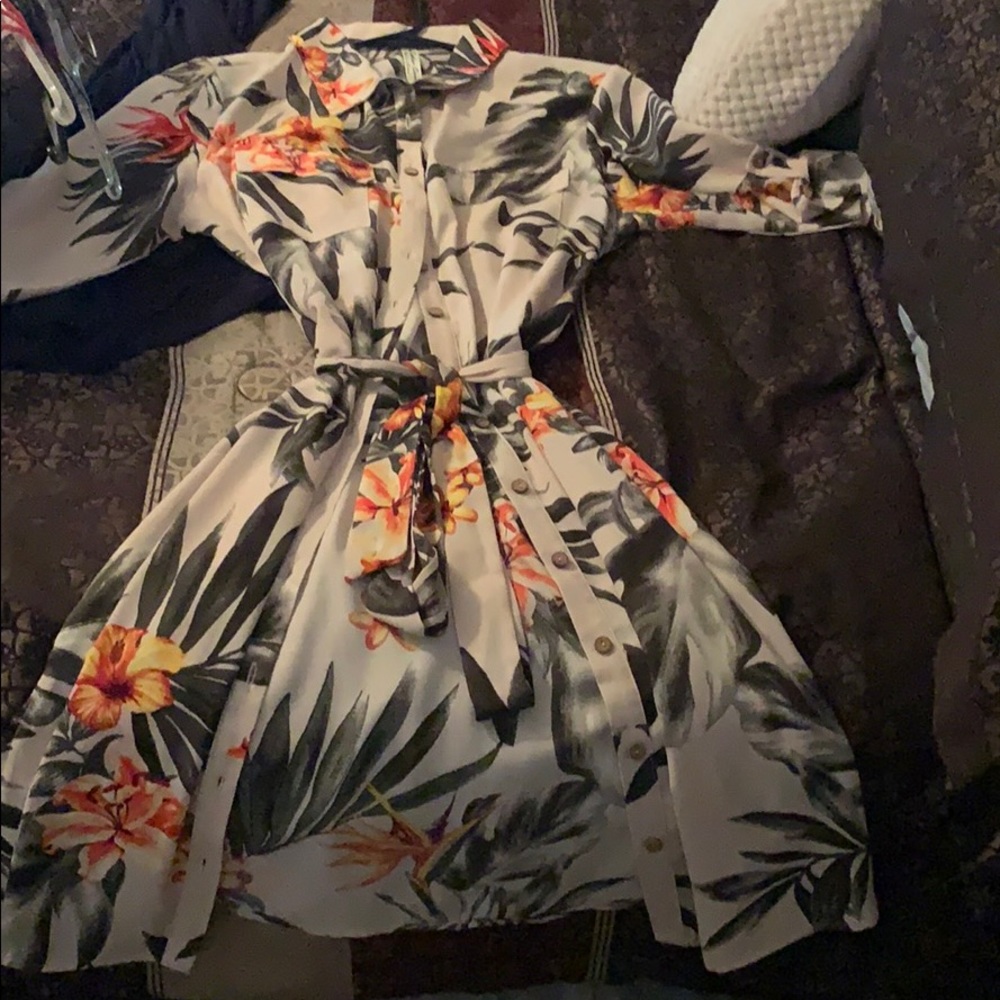 Cute Button down dress